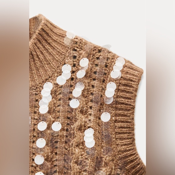 LAST ONE!!! ZARA BLOGGERS FAVORITE KNIT SEQUIN SWEATER VEST - Picture 11 of 14